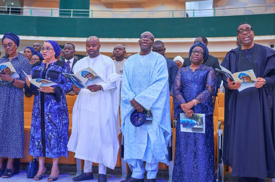 Dignitaries Attend Burial Service for Kemi Adeosun’s Husband (NewsCentral TV) 4