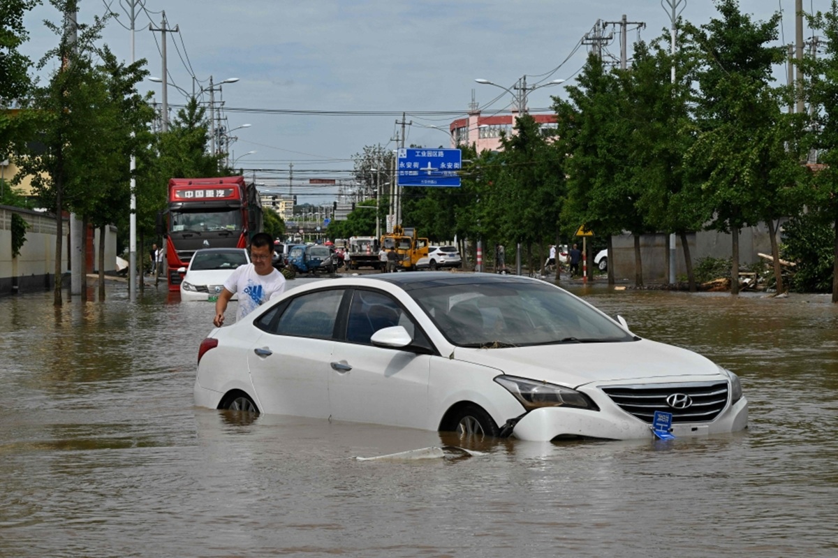 China Flash Flood Death Toll Rises to 25