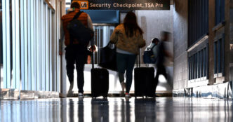 US tightens travel rules over Ebola surge (News Central TV)