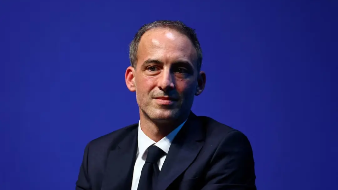 Glucksmann launches French presidential bid (News Central TV)