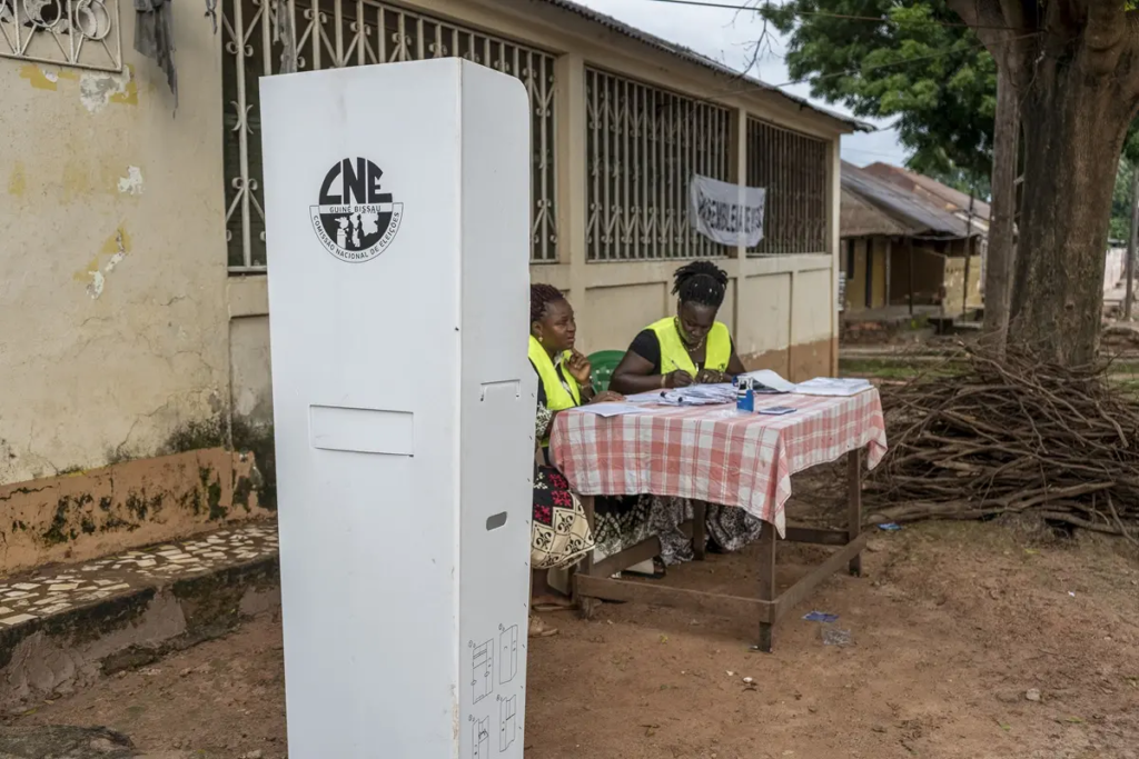Guinea-Bissau Votes on Presidential Powers Referendum (News Central TV)