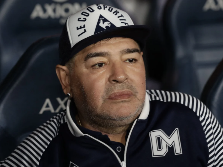 Maradona Death Trial Halted Over Evidence