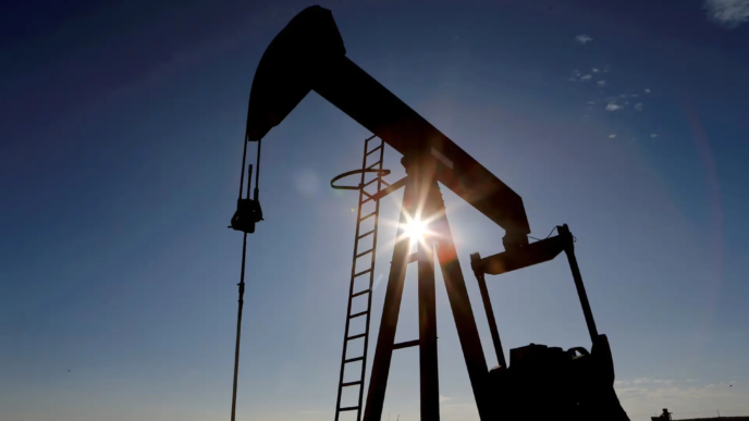 Oil rises and stocks mix ahead of the US inflation data (News Central TV)