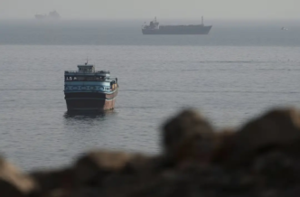 Oil prices surge as Hormuz hopes fade (News Central TV)