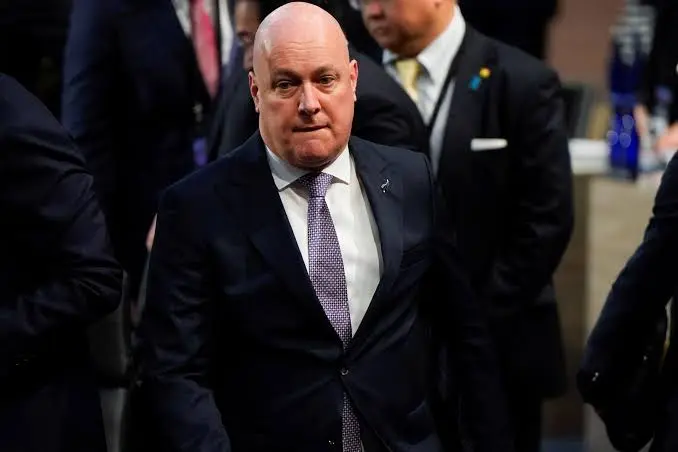 New Zealand Moves To Ban Social Media For Under-16s (newsCentral TV)