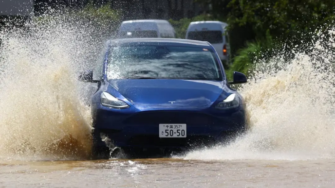 Heavy rain kills four in Japan (News Central TV)