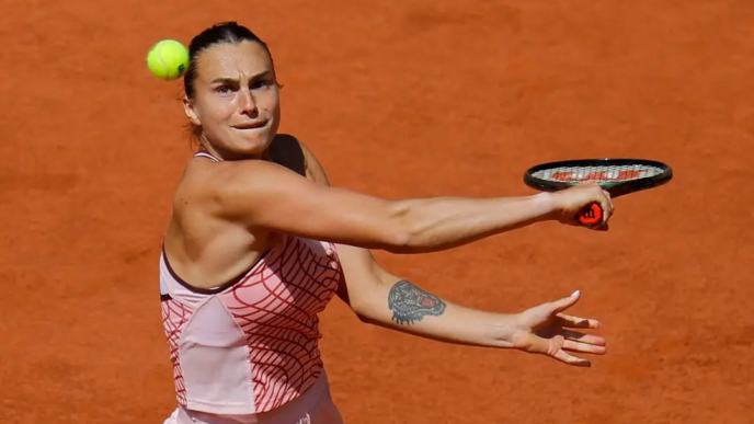 Sabalenka dominates Wang to reach the Cincinnati fourth round (News Central TV)