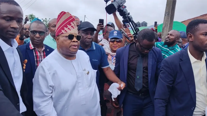 #Osun Decides: Adeleke Arrives Polling Unit to Cast Vote