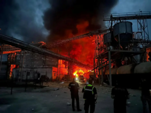 Russian strikes kill five in Zaporizhzhia (News Central TV)