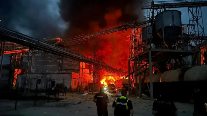 Russian strikes kill five in Zaporizhzhia (News Central TV)