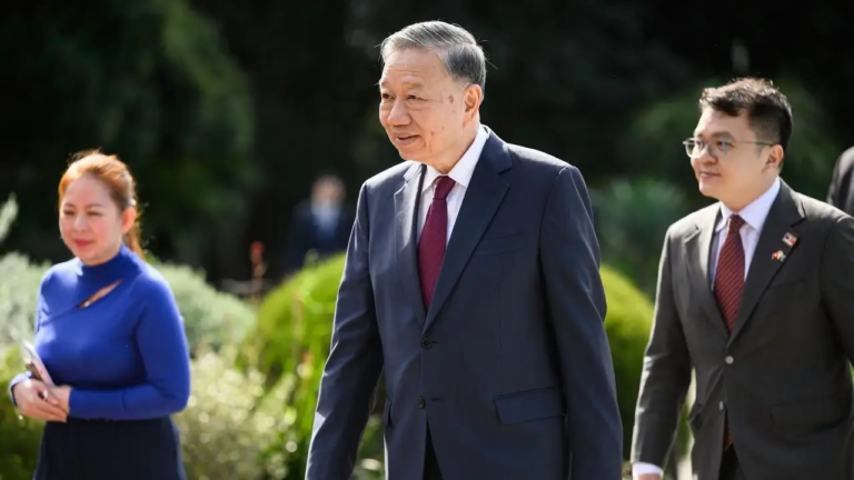 Australia, Vietnam Deepen Defence Ties
