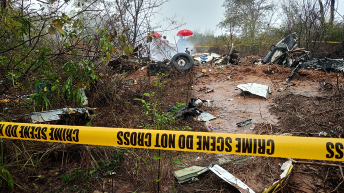 Tourists Feared Dead in Kenya Helicopter Crash (News Central TV)