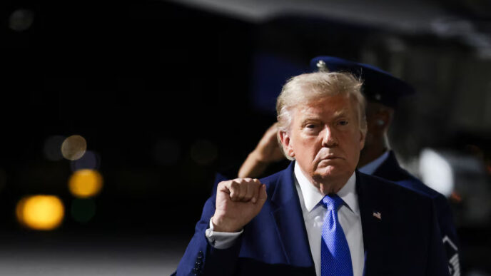 Trump dismisses US munitions shortage report (News Central TV)