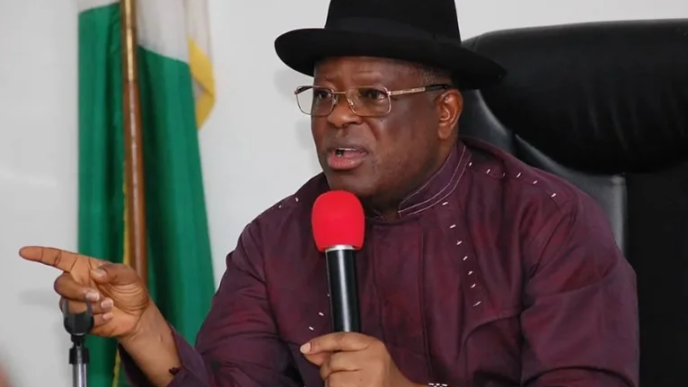 Umahi Asks Concessionaire to Quit Benin-Asaba Road (NewsCentral TV)