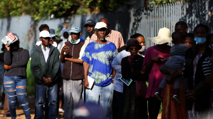 South Africa's unemployment rate rises to 33.6 per cent (News Central TV)