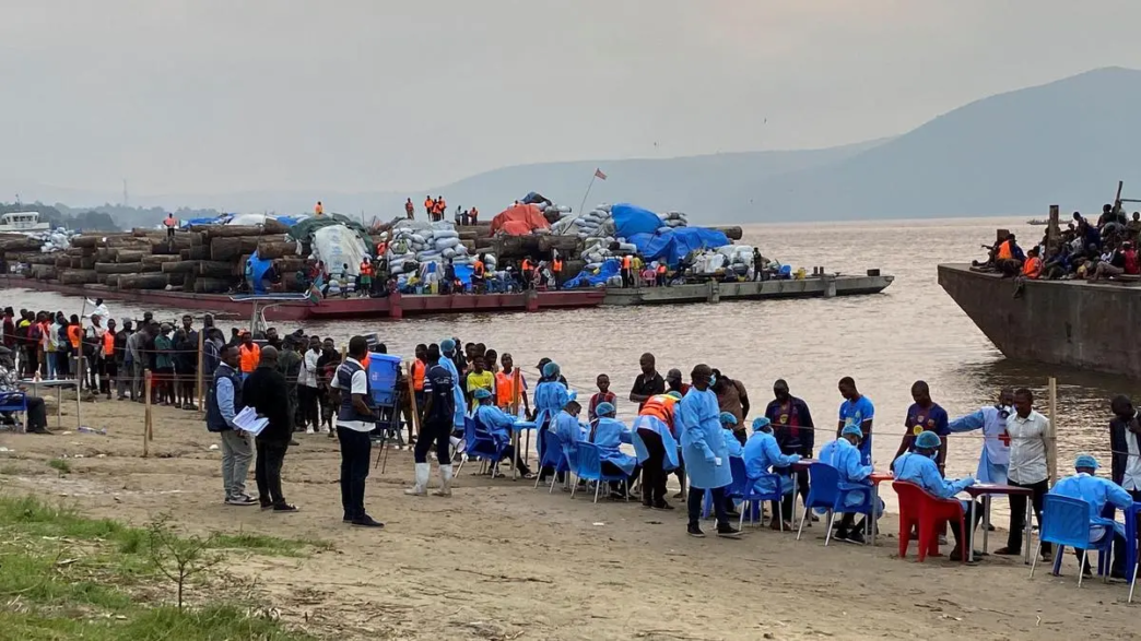 Update Quarantined Boat Has No Ebola Cases(News Central TV)