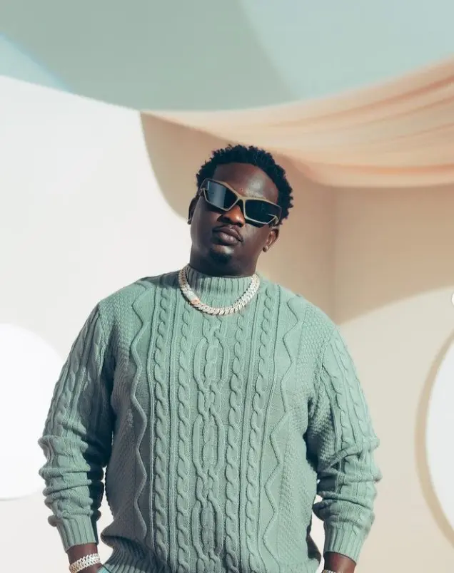 Davido Says Wande Coal Keeps Seeking Attention
