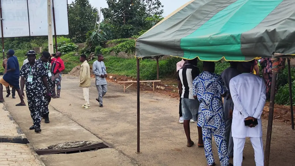 Osun Poll: Voters, Officials Arrive Ahead of Voting
