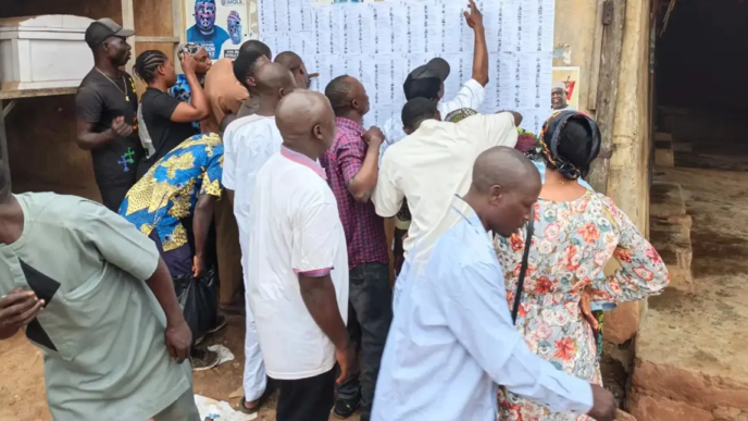 #Osun Decides: Large Turnout in Oyebamiji’s Hometown 
