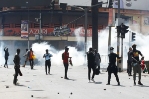 Clashes break out ahead of the Kenya rally (News Central TV)