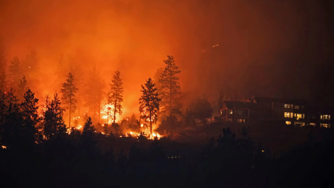 British Columbia District declares emergency over wildfire (News Central TV)