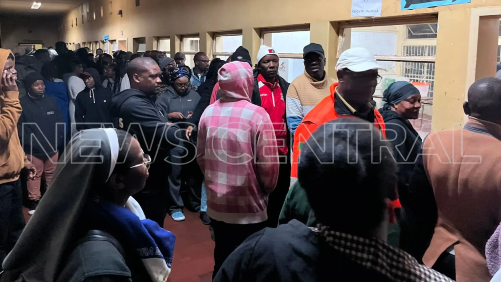 In Pictures Zambians Cast Ballots (News Central TV)