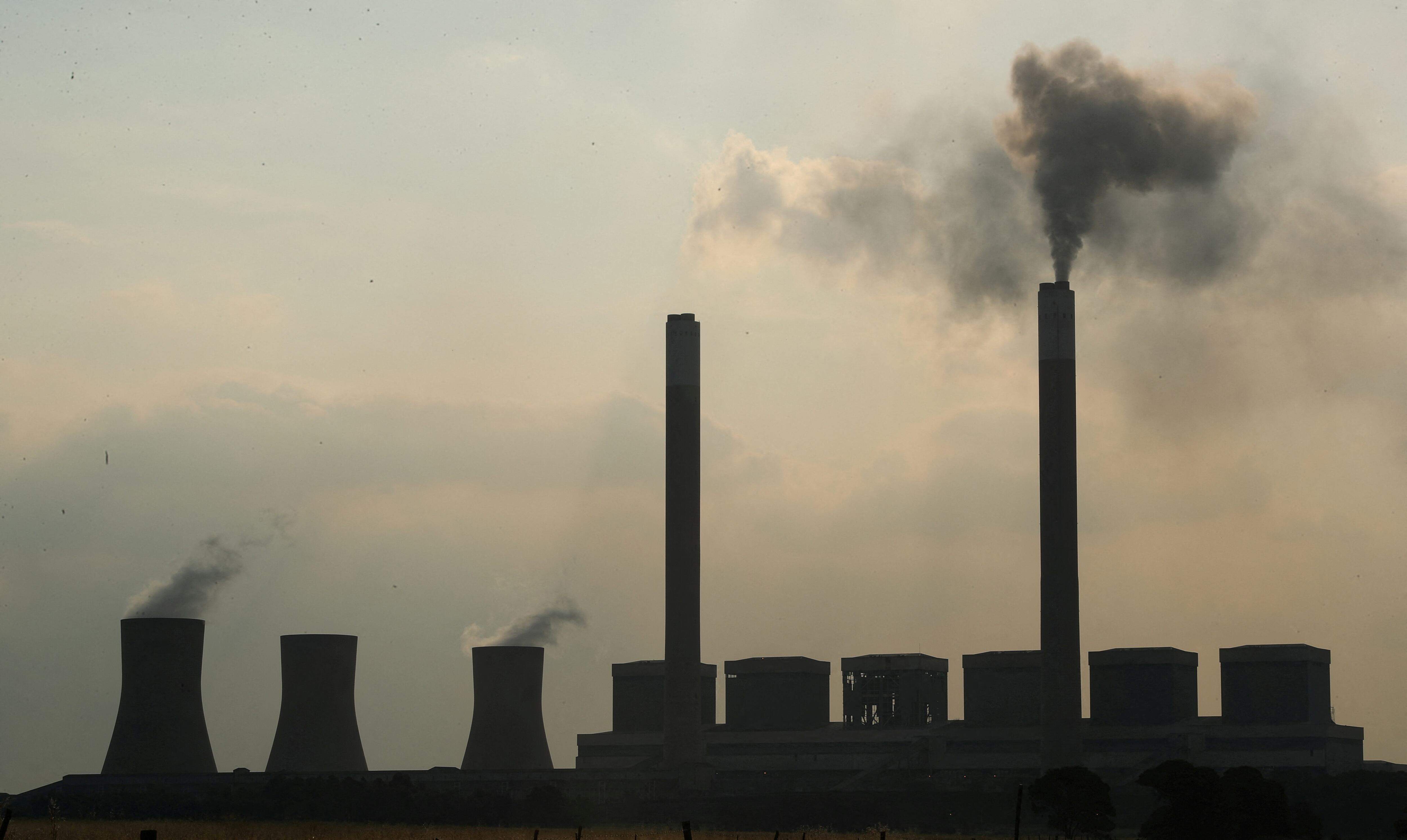 A report says that one-third of the world’s population is exposed to harmful air (News Central TV)