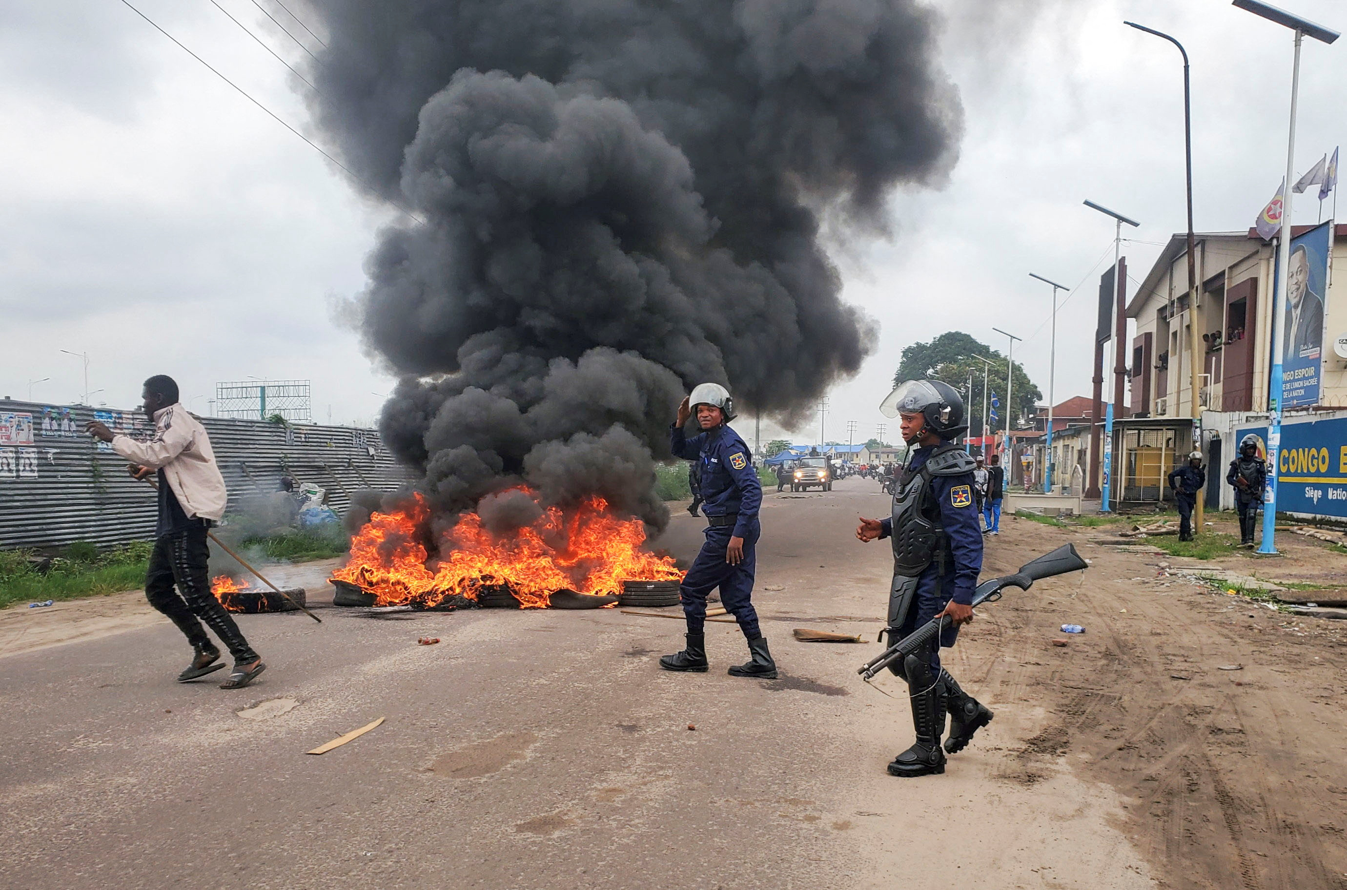 DR Congo police crack down on opposition protests (News Central TV)