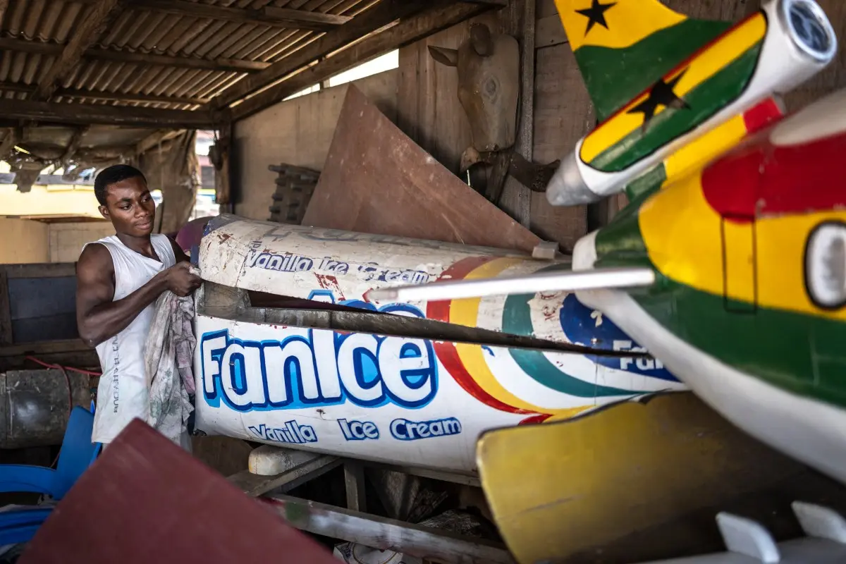 In Ghana, Coffins Tell Stories Of The Dead (News Central TV)re