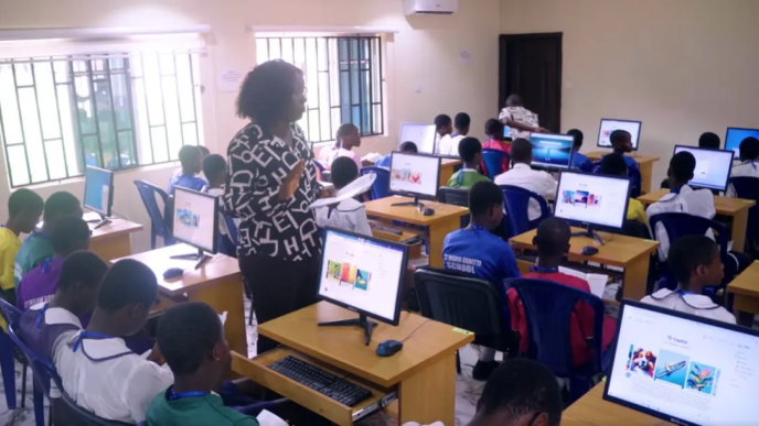 AI Transforms Nigeria’s Classrooms (NewsCentral TV)