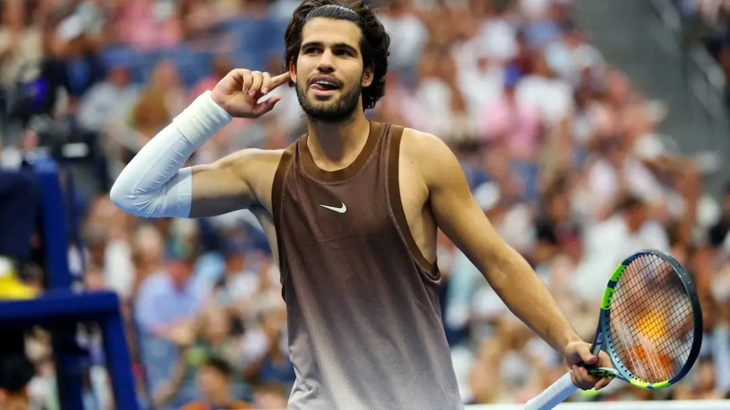 Alcaraz and Sabalenka advance at the US Open (News Central TV)