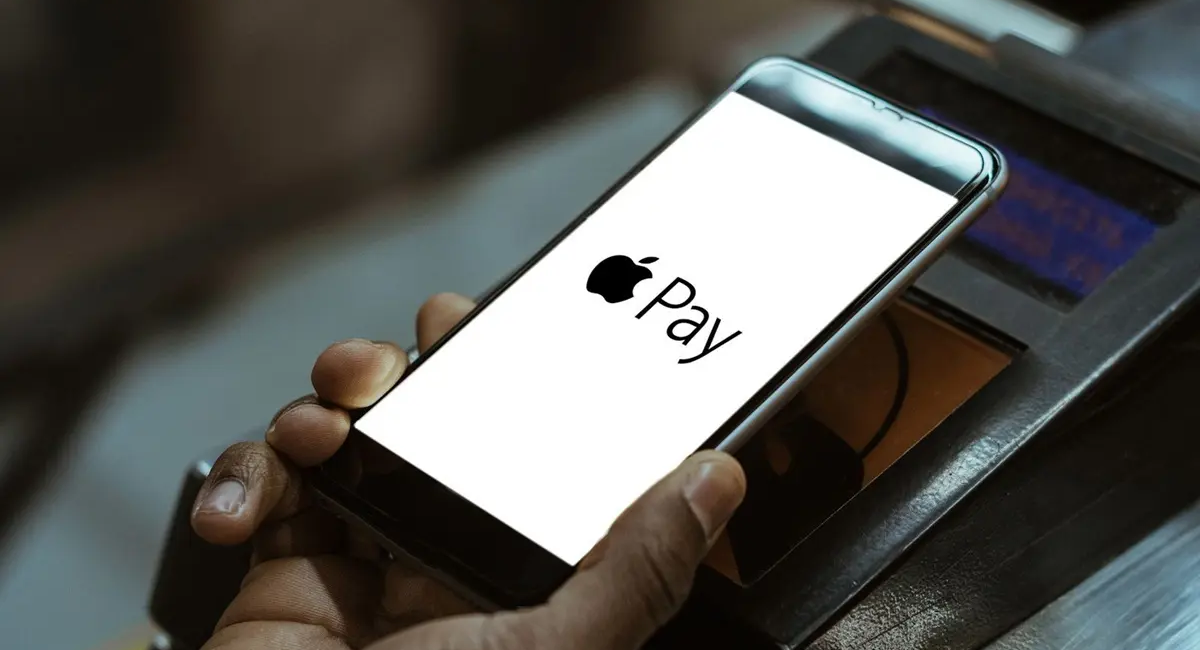 Apple Launches Payment Service in India