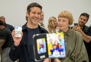 AppleHostsEvent