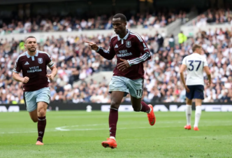 'Fragile' Spurs beaten 3-2 by Aston Villa (News Central TV)