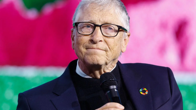 Bill Gates Calls For AI Safeguards Law (NewsCentral TV)