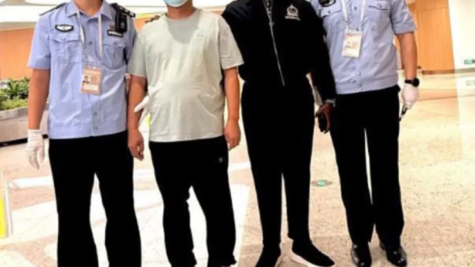 Chinese fugitive