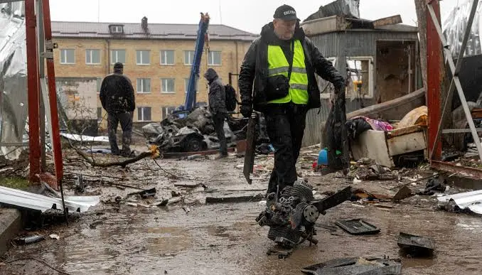 Daytime Russian Strikes Kill Five In Kyiv