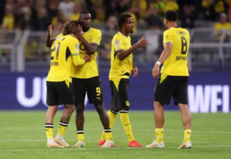 Dortmund dominate Paderborn in 3-0 win (News Central TV)