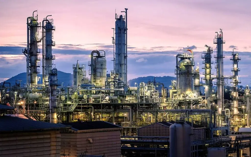 East Africa’s Fuel Hub Race Intensifies (NC)