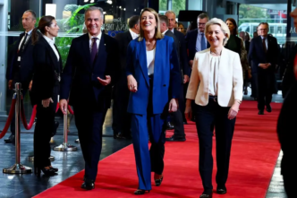 The EU proposes Canada associate membership (News Central TV)