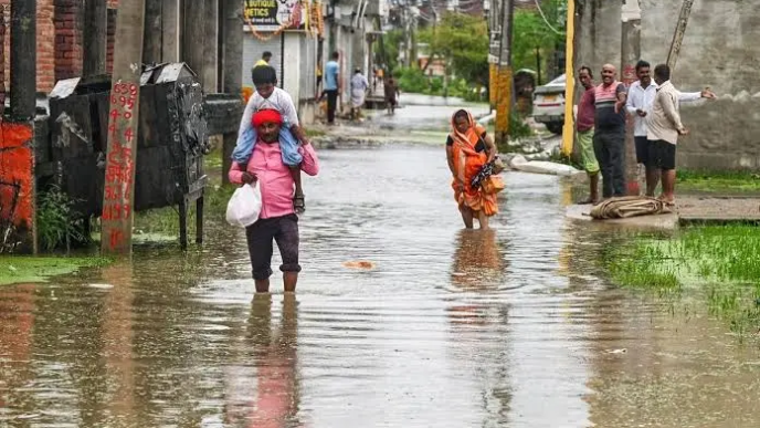 Floods Kill 56 In India, 14 In Nepal (NewsCentral TV)