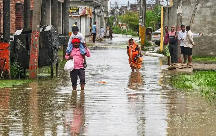 Floods Kill 56 In India, 14 In Nepal (NewsCentral TV)