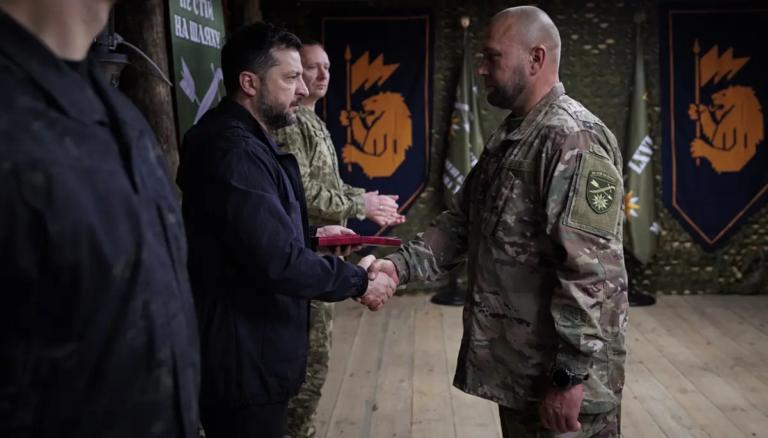 Zelensky Visits Ukraine Frontline Troops
