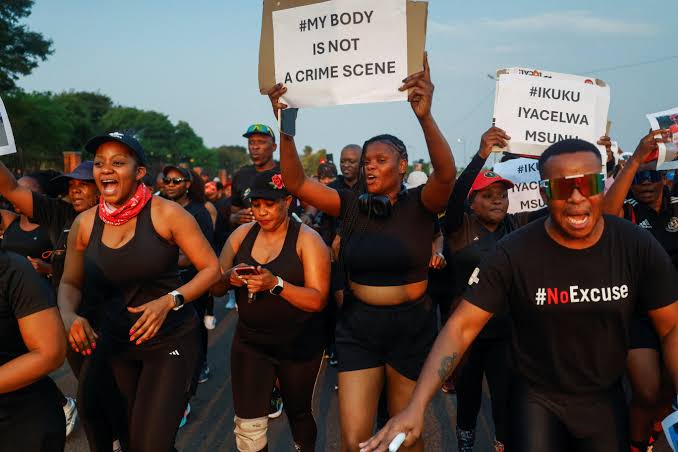 South Africans protest killings of nine women (News Central TV)