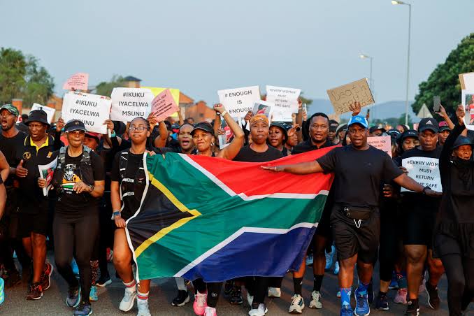 South Africans protest killings of nine women (News Central TV)