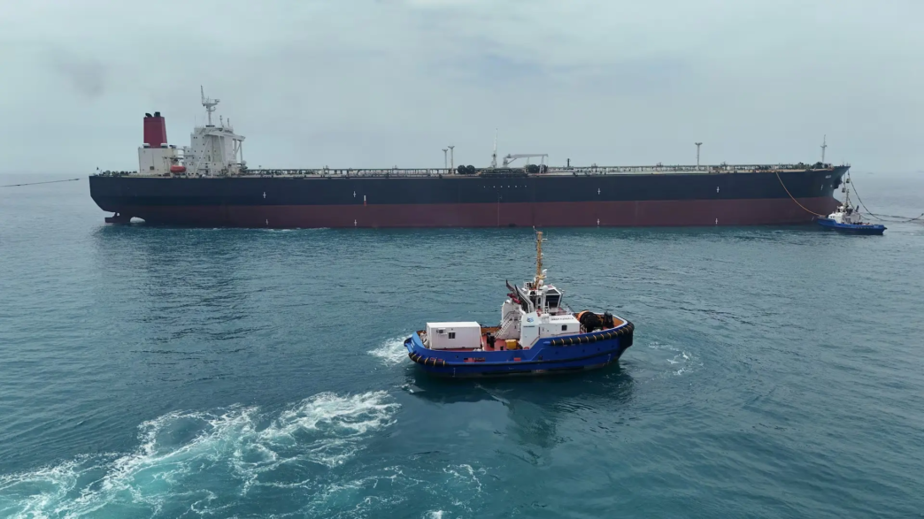 The US destroys five Iranian oil tankers (News Central TV)
