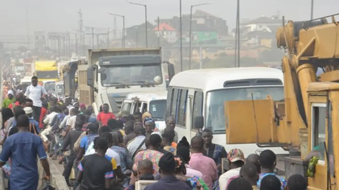 Kara Bridge Repairs Cause Major Lagos-Ibadan Traffic Gridlock