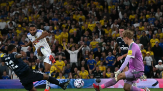 Leeds thrash Newcastle, surge to third place (News Central TV)