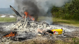 Five killed in Malaysian helicopter crash (News Central TV)