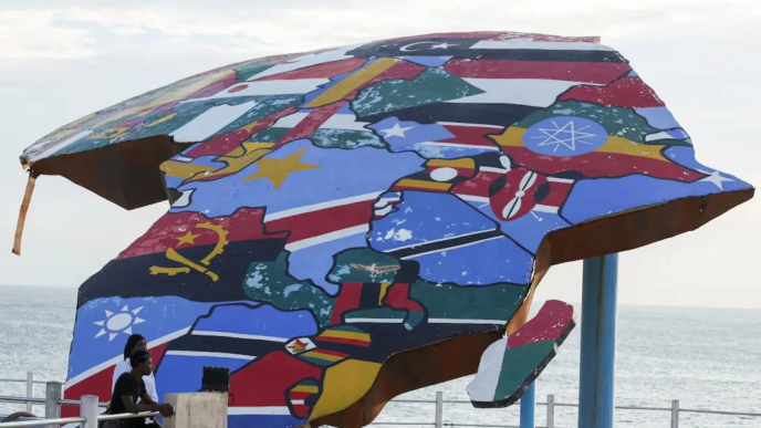 UN approves map reflecting true Africa size (News Central TV)